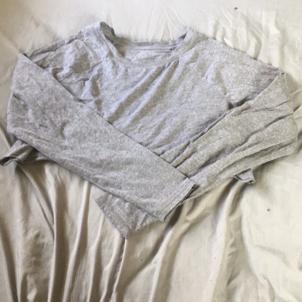 Long sleeve crop top